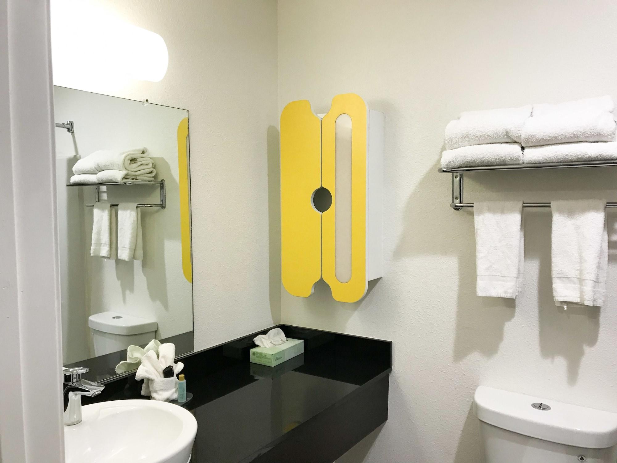 Quality Inn Мерсед Экстерьер фото