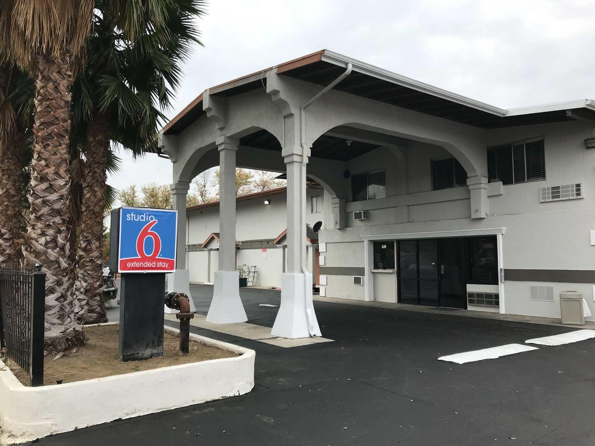 Quality Inn Мерсед Экстерьер фото
